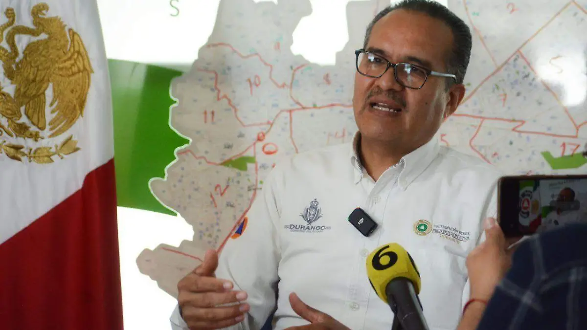  Arturo Galindo Cabada 