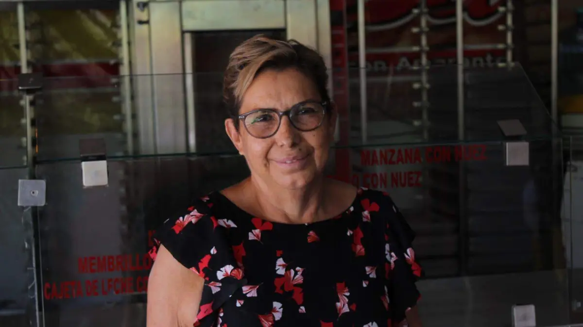 Señora Lulú, dueña la Pan Lulú que cada año llega a la Feria de Durango 