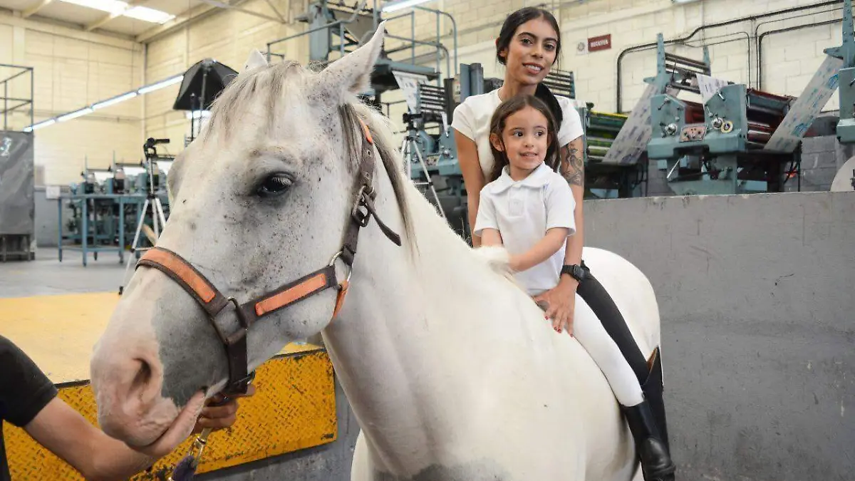 Capu y Canon invadieron El Sol de Durango