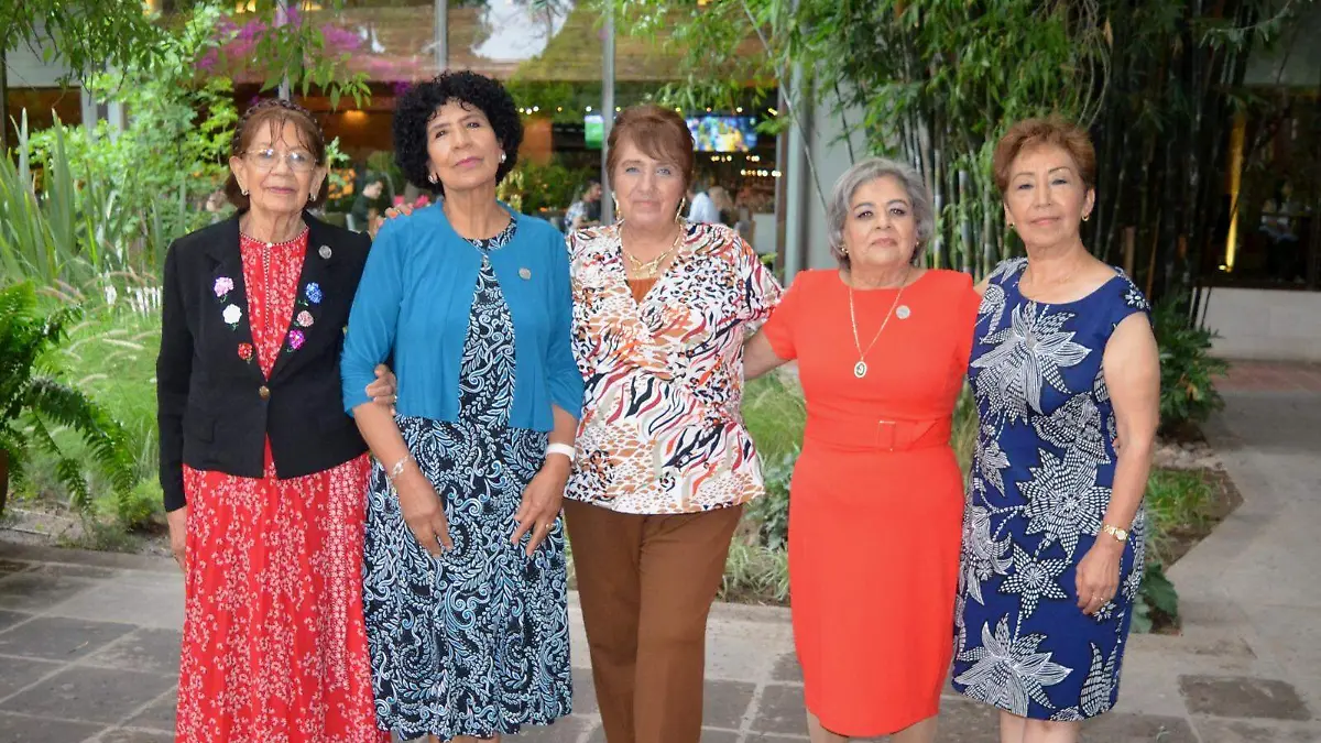 EN EL HOTEL -PORTADA