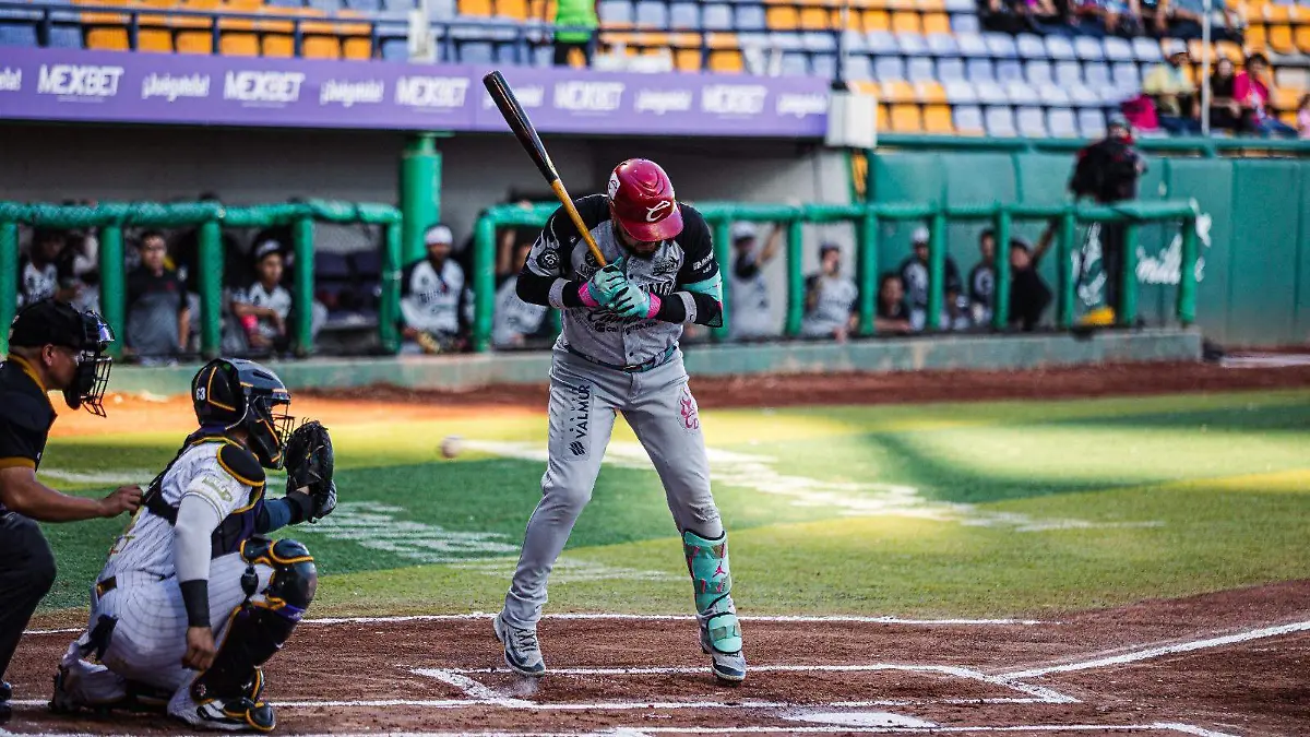 Caliente empata la serie ante Dorados