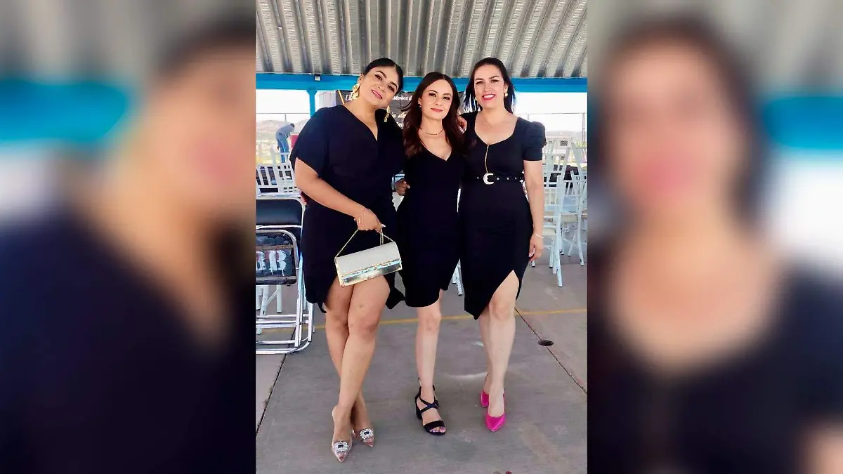 Verito Alvarado, Karla Diaz y Karina Rivera en evento social