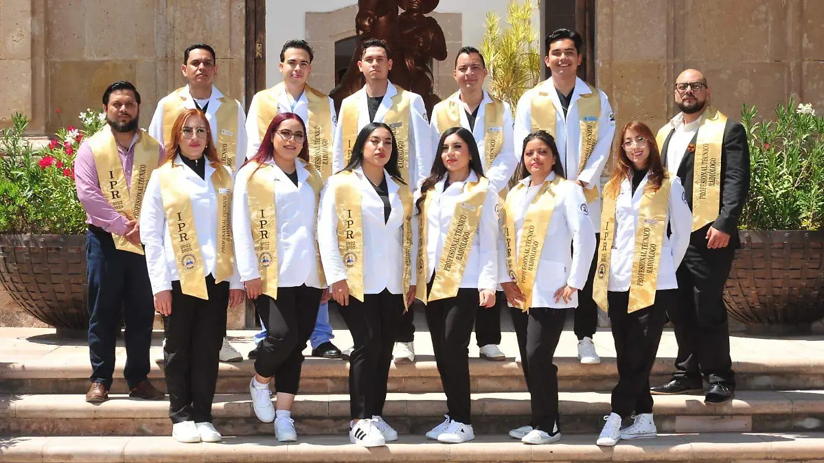 GRUPO (1)