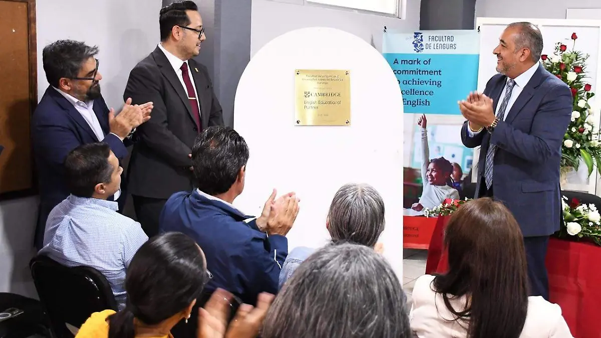 UJED firma convenio con la Universidad de Cambridge para fortalecer la enseñanza del inglés