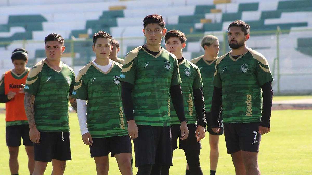 Entrenamiento Alacranes 