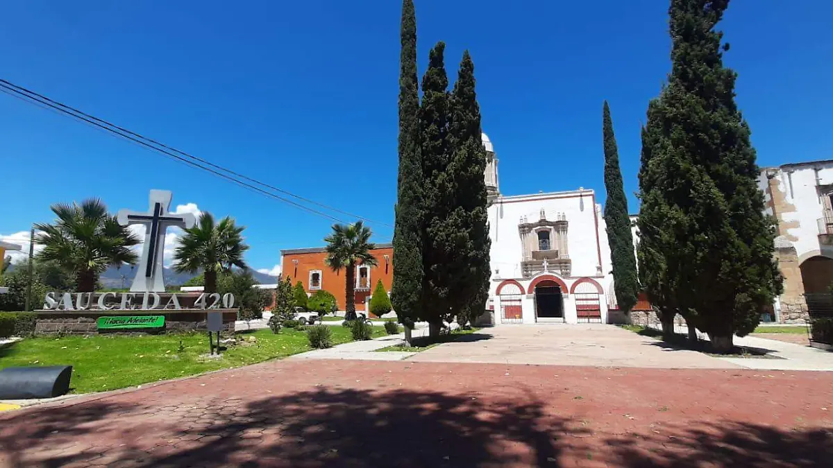 Bella panorámica de la histórica comunidad de La Sauceda