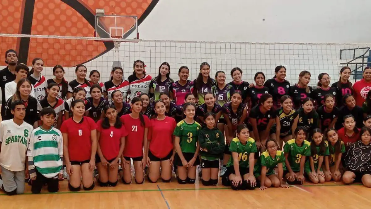 encuentro deportivo voleibol