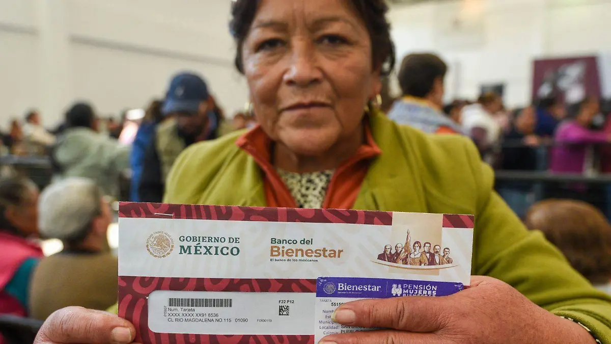 1013037_Entregan Tarjeta Pensión Mujeres Bienestar Edoméx_web