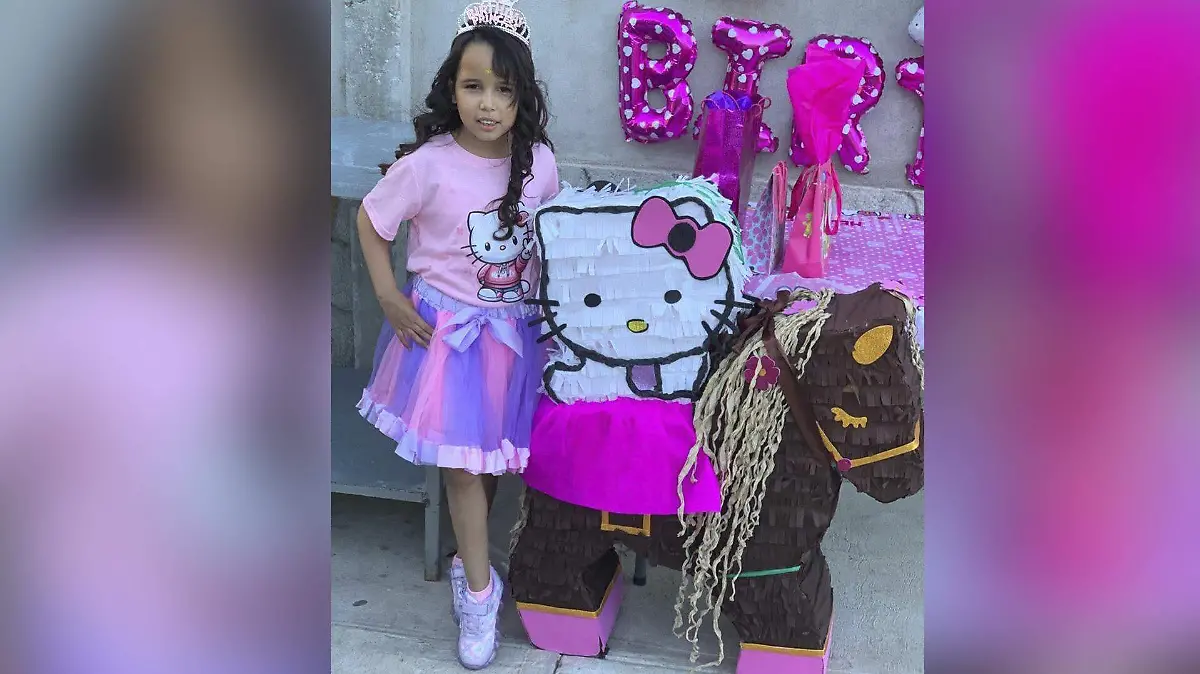 Muy bonita Anyeli Gausin