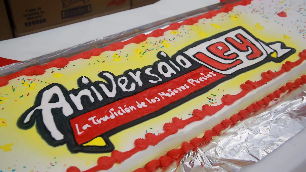 Casa Ley conmemora 71 años de historia