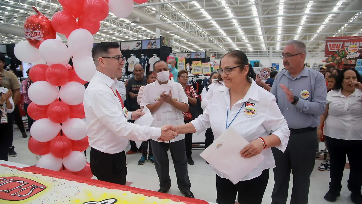 Casa Ley conmemora 71 años de historia