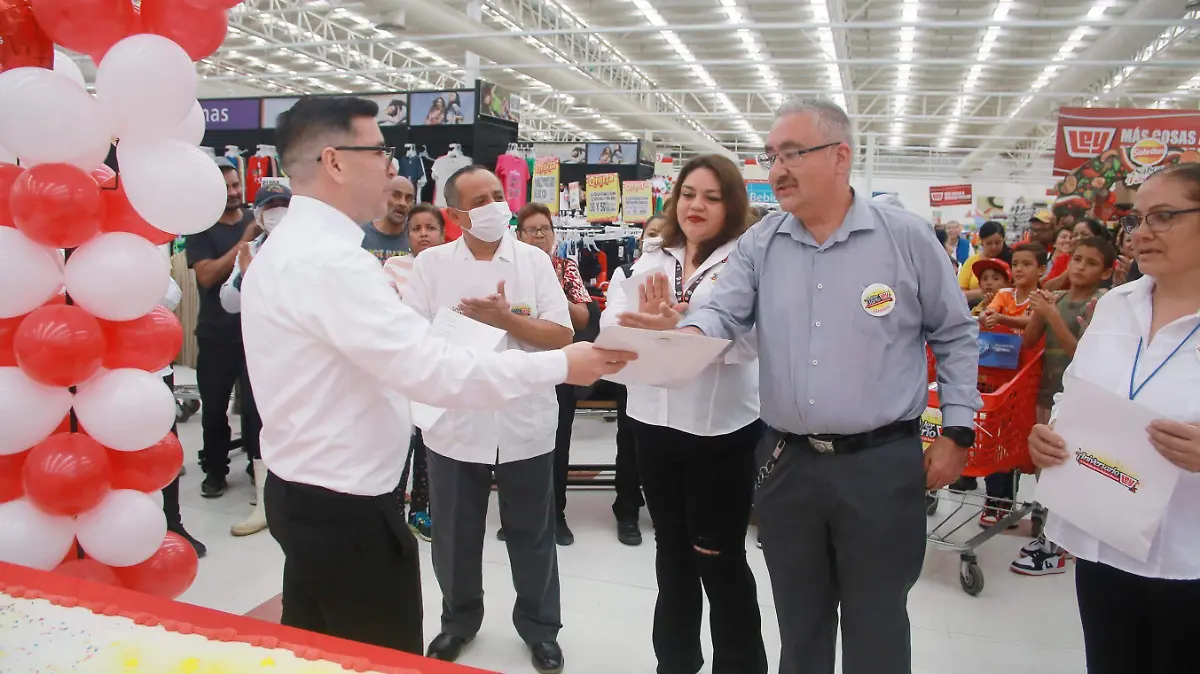 Casa Ley conmemora 71 años de historia