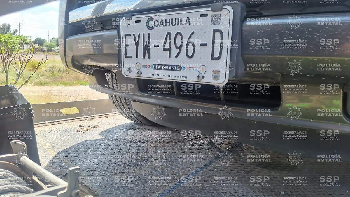Camioneta con reporte de robo
