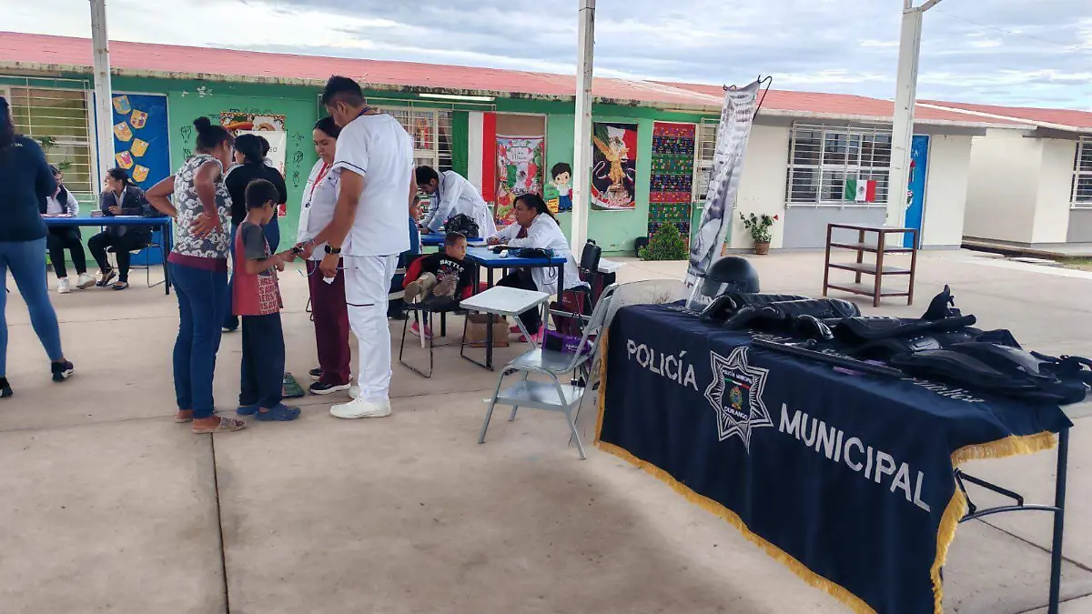 02 Comunicado Feria 02