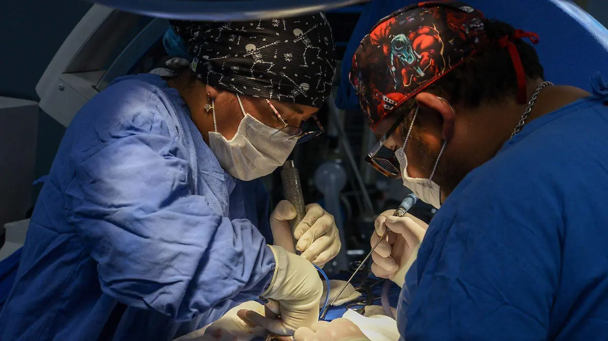 948329_Operación Columna Vertebral Cruz Roja Toluca_web