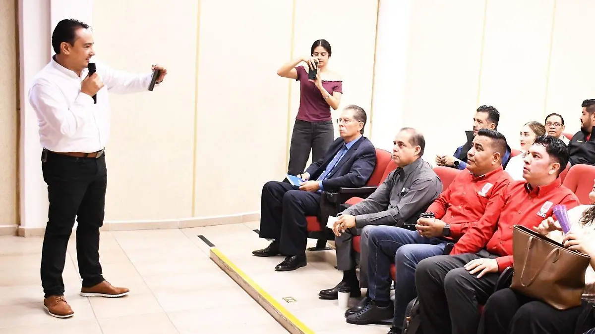 La UJED avanza en la reingeniería de su Modelo Educativo