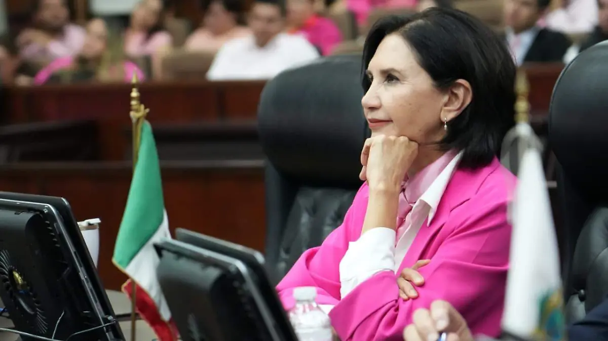 ROCÍO R