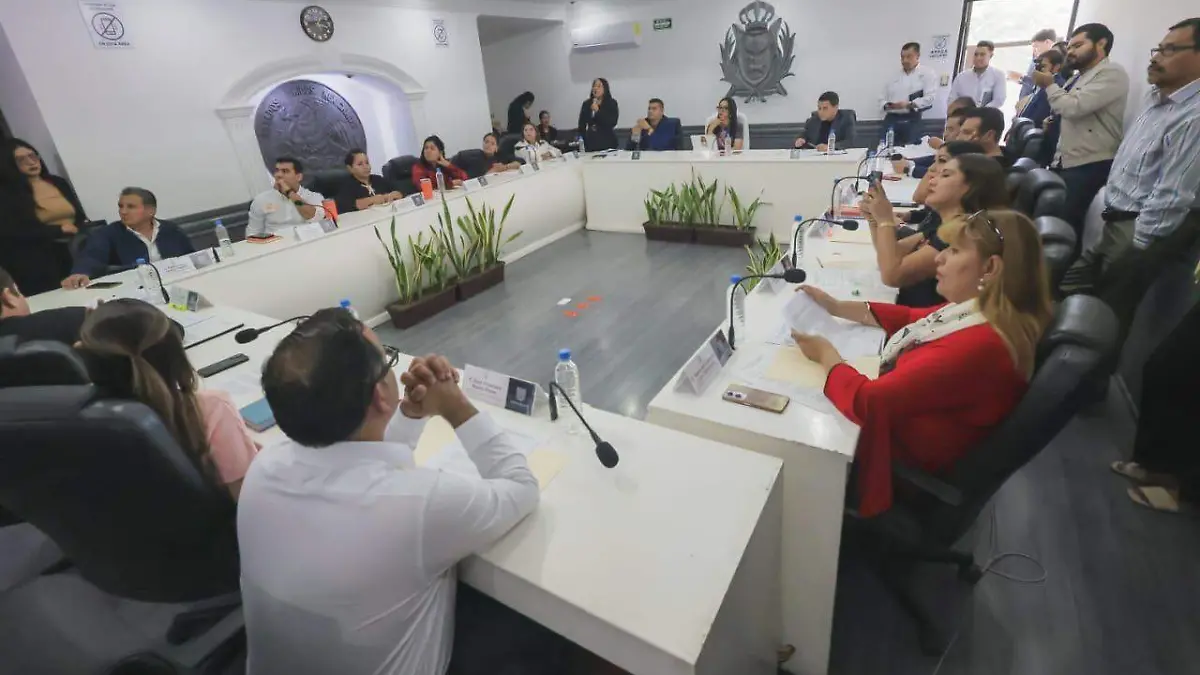 WhatsApp Image 2025-10-29 at 17.16.05 (1)