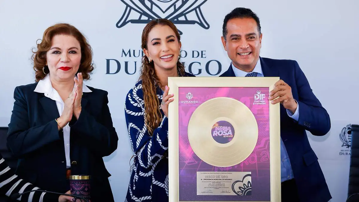 Otorga DIF Estatal “Disco de oro” a Durango por participación en Mes Rosa