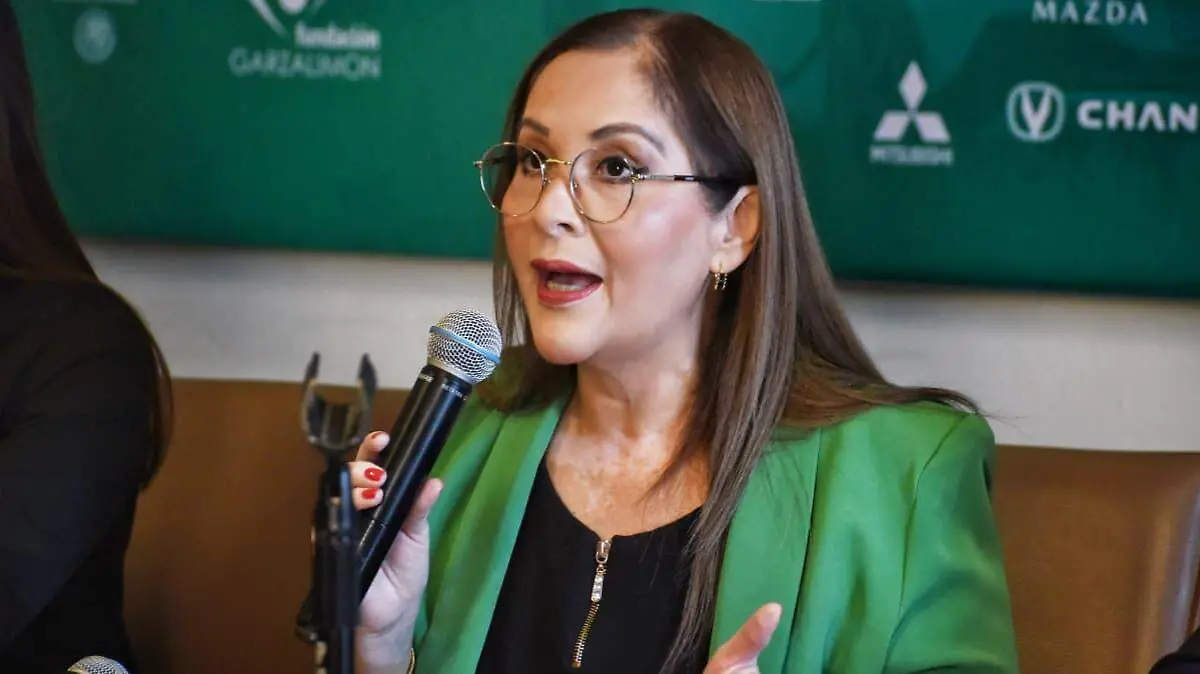 La titular de la Secretaría de Recursos Naturales y Medio Ambiente