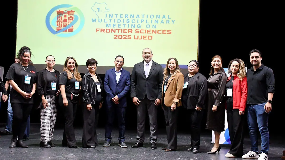 Clausura rector de la UJED el 1.er International Multidisciplinary Meeting on FrontierSciences 2025
