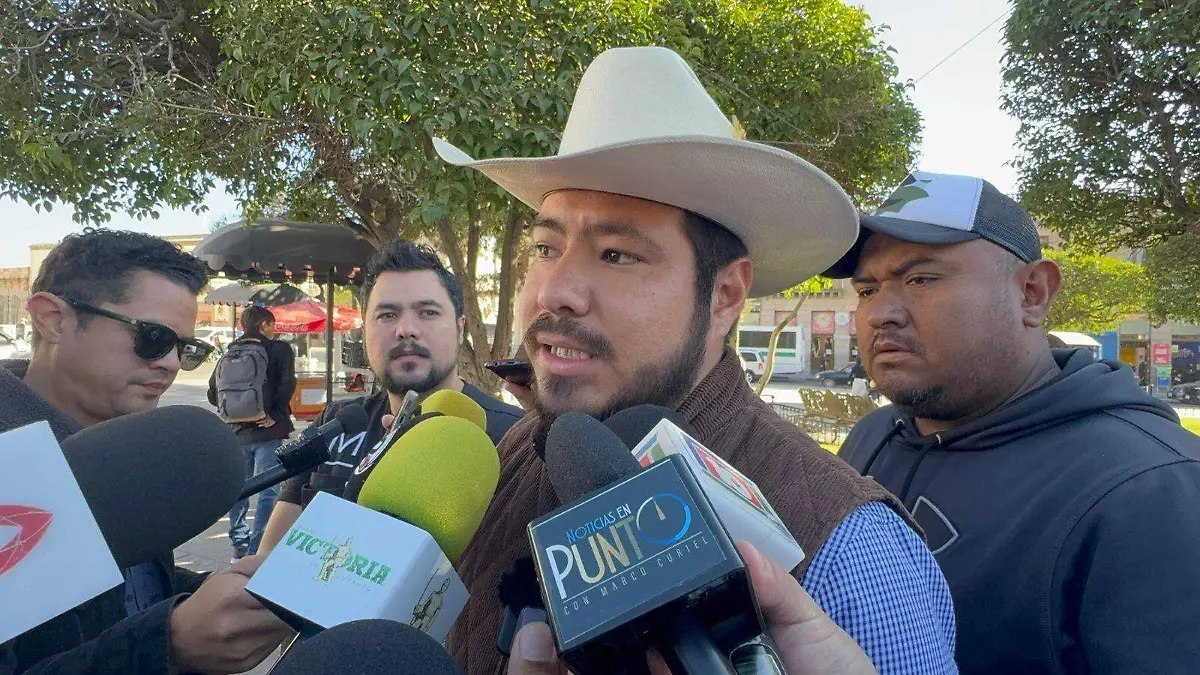 WhatsApp Image 2025-11-16 at 17.04.23 (1)