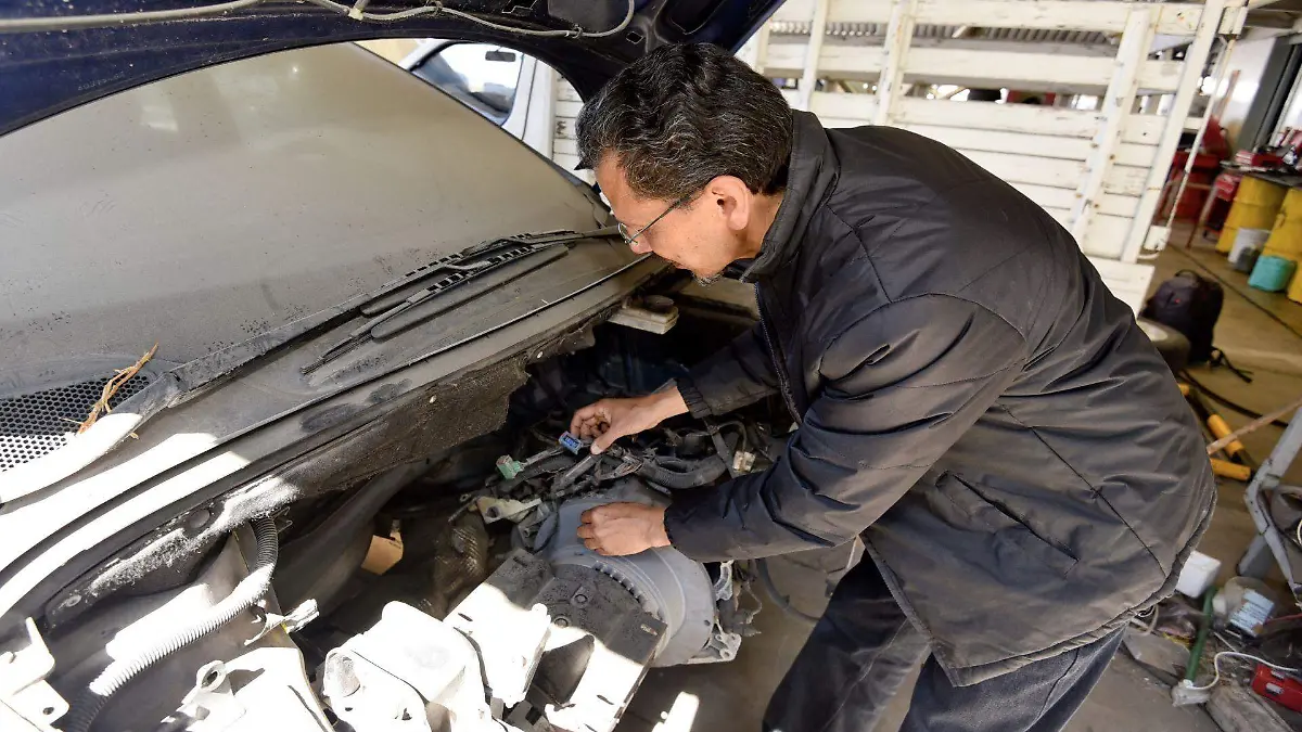 695653_Autos convencionales a eléctricos _web