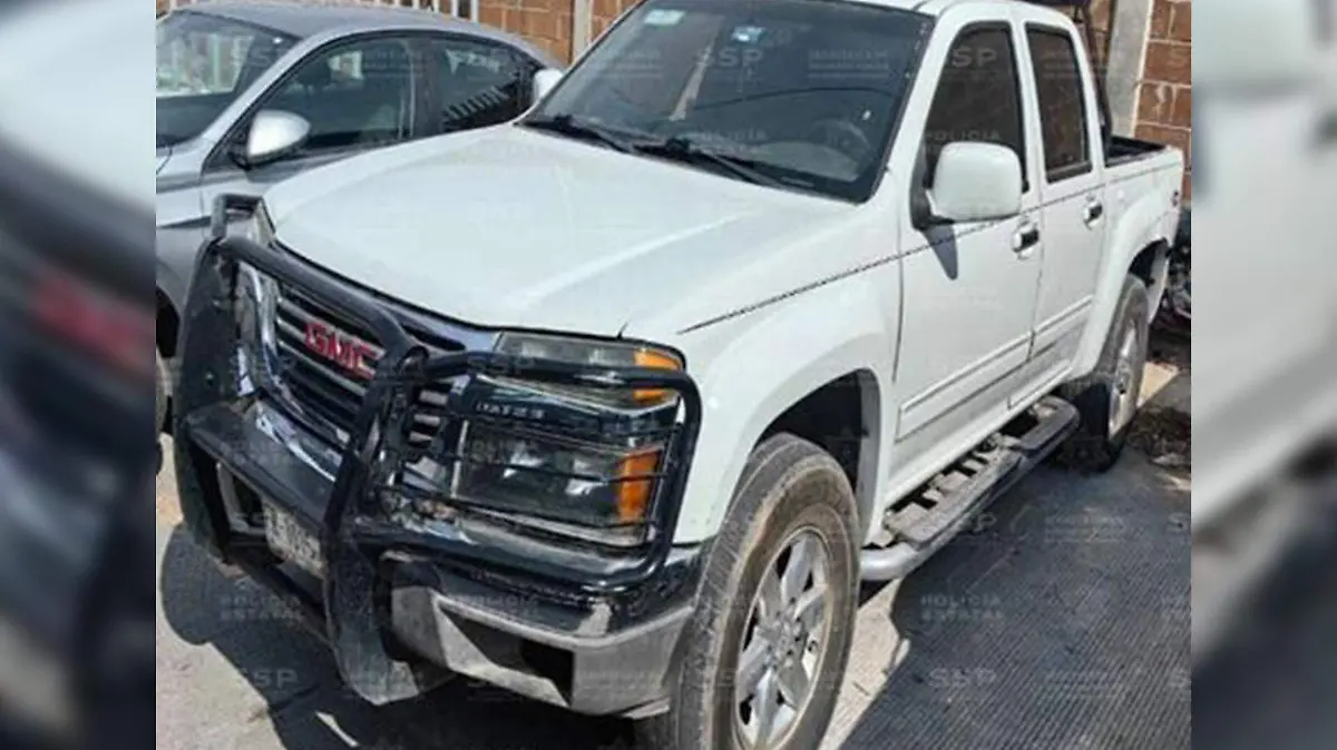 Recuperan vehículo con reporte de robo en Durango