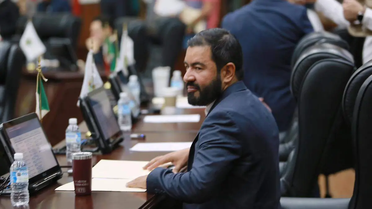 WhatsApp Image 2025-12-02 at 19.01.23