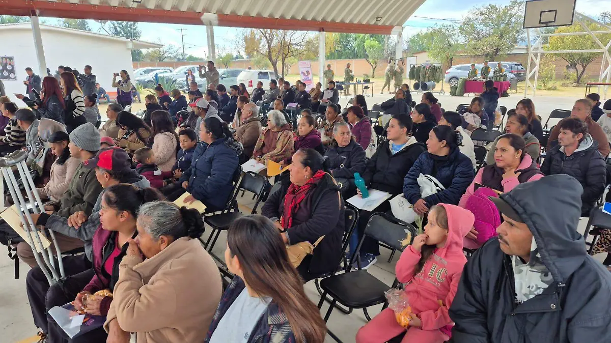 Llevan orientación jurídica a poblados de Durango