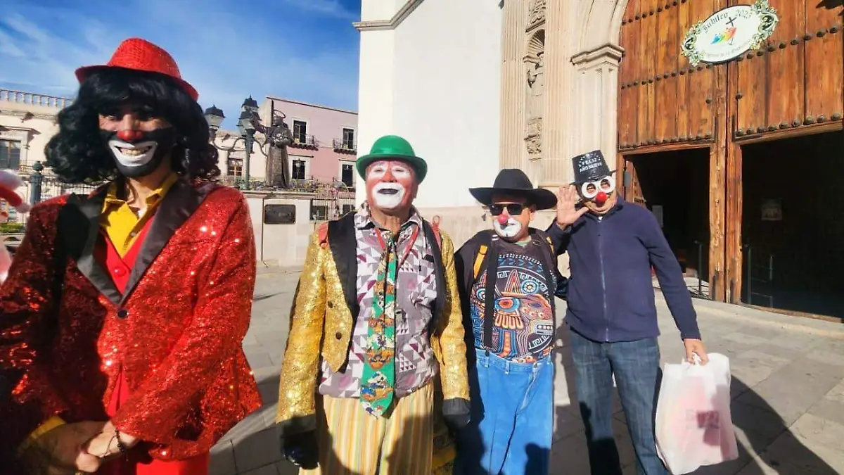 WhatsApp Image 2025-12-10 at 16.37.01