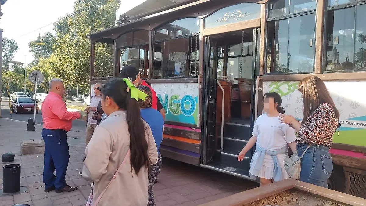 En tranvía y turibús, Durango tendrá recorridos turísticos navideños 