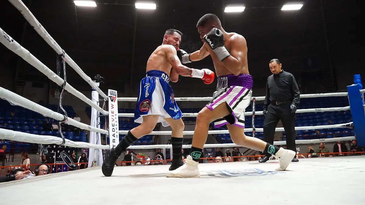 boxeador Metralleta Martínez