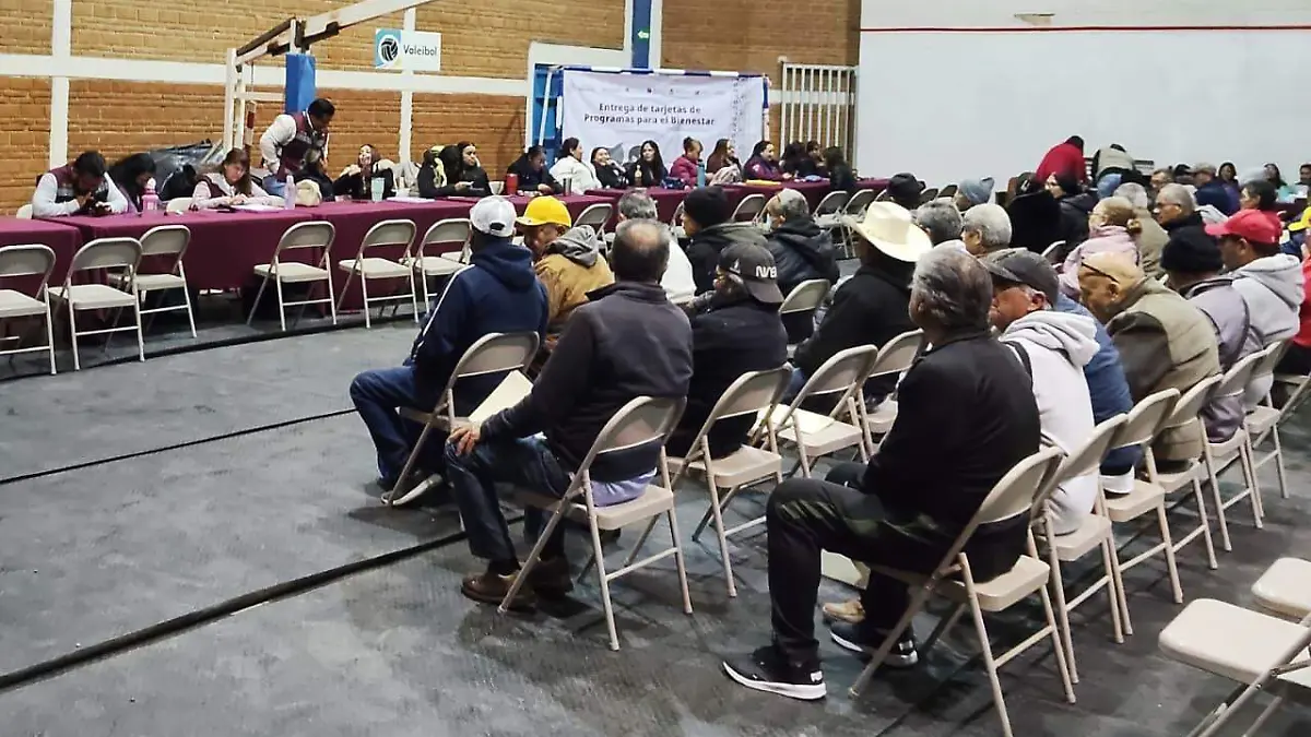 Comienza entrega de tarjetas para adultos mayores en Durango