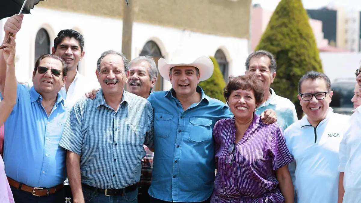 Se ubica Toño Ochoa en el ¡Top 10 nacional! con el respaldo de la gran familia duranguense (4)