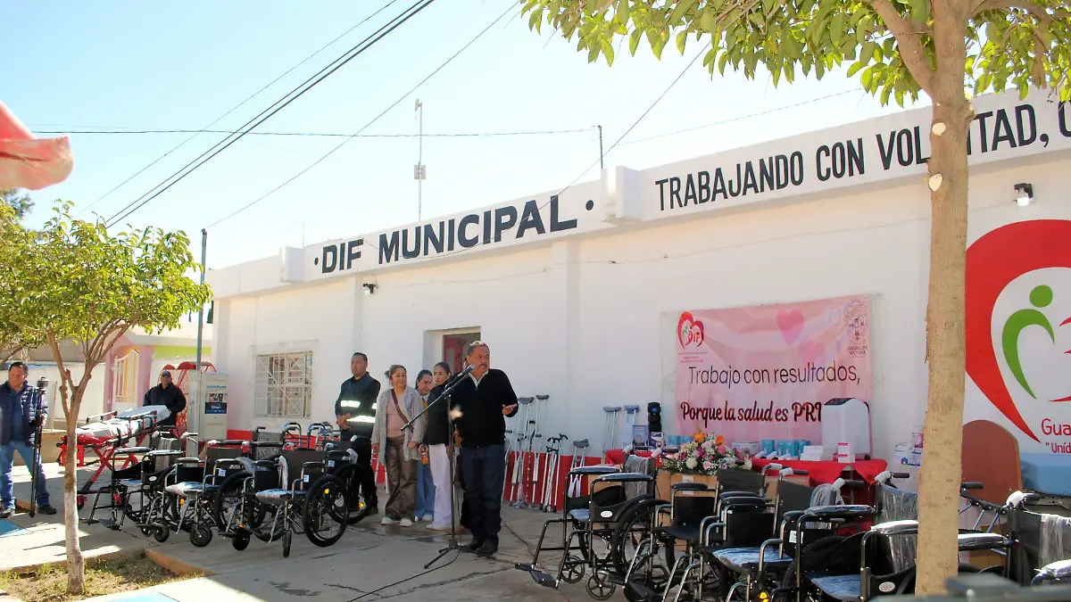 Parte del mobiliario comprado