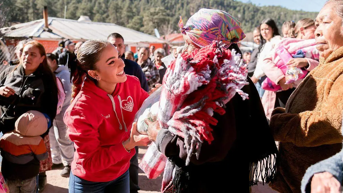 Comunidades de Guanaceví reconocen el acompañamiento permanente de Marisol y Esteban en la sierra de Durango (4)
