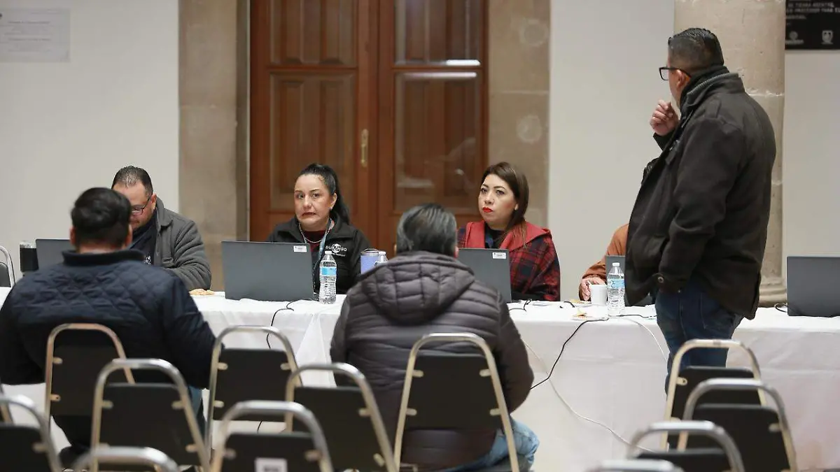 Instalan módulos de atención para pagos de predial