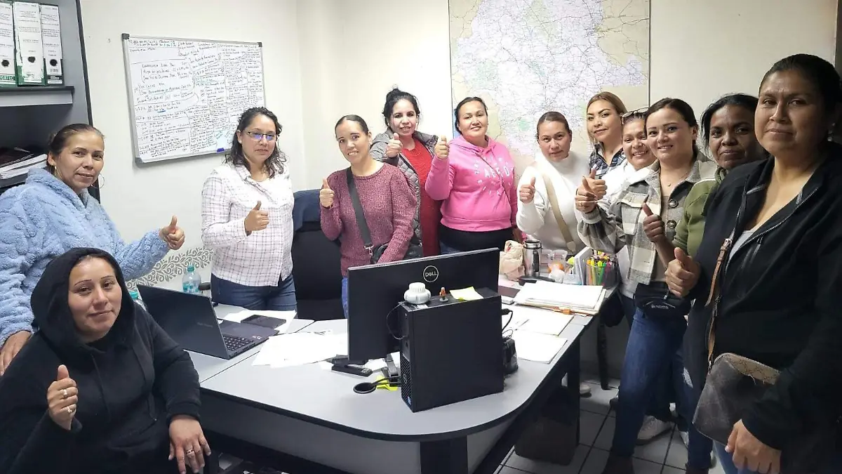 Plantearon padres de