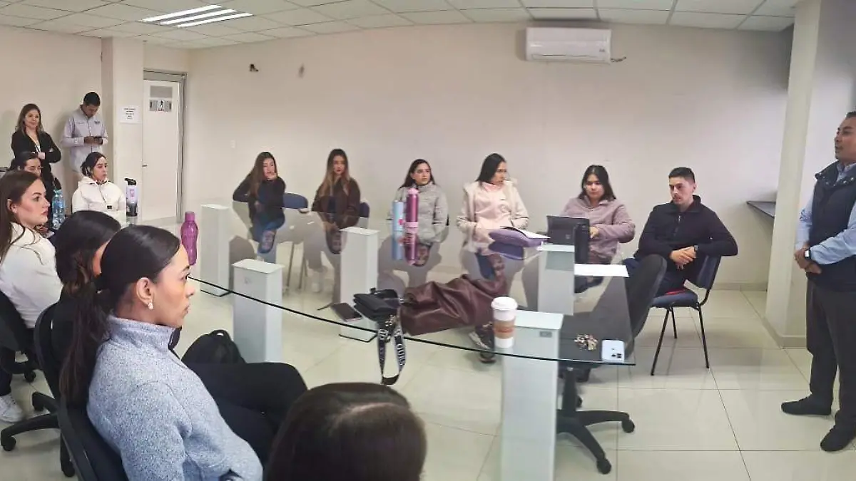 Facultad de Odontología UJED recibe a nuevos alumnos de especialidades de posgrado 2