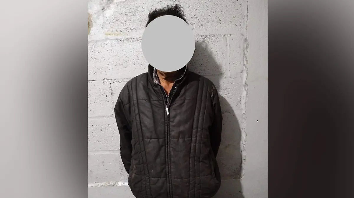 Aseguran a tres personas con presunta droga en Gómez Palacio