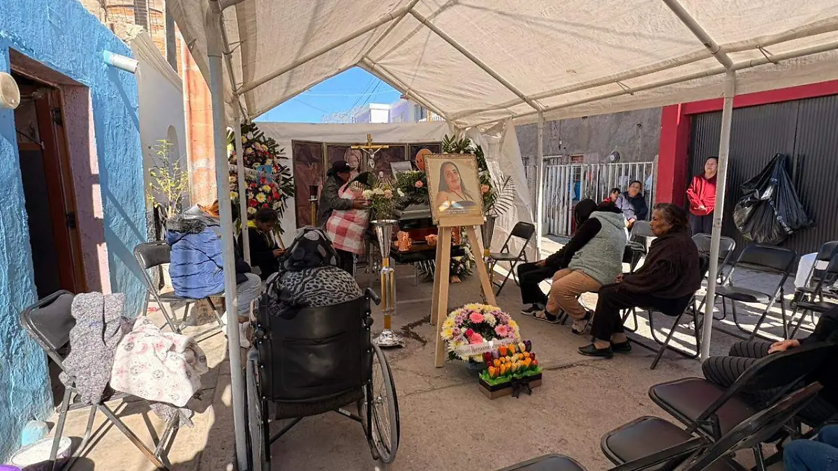 El adiós a Sarahí, mujer que recibió un impacto de bala 