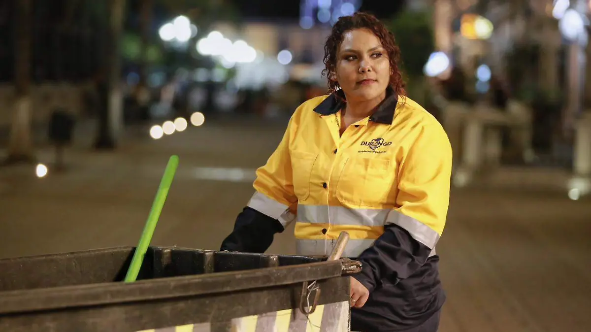 mujeres que trabajan de madrugada en el Centro