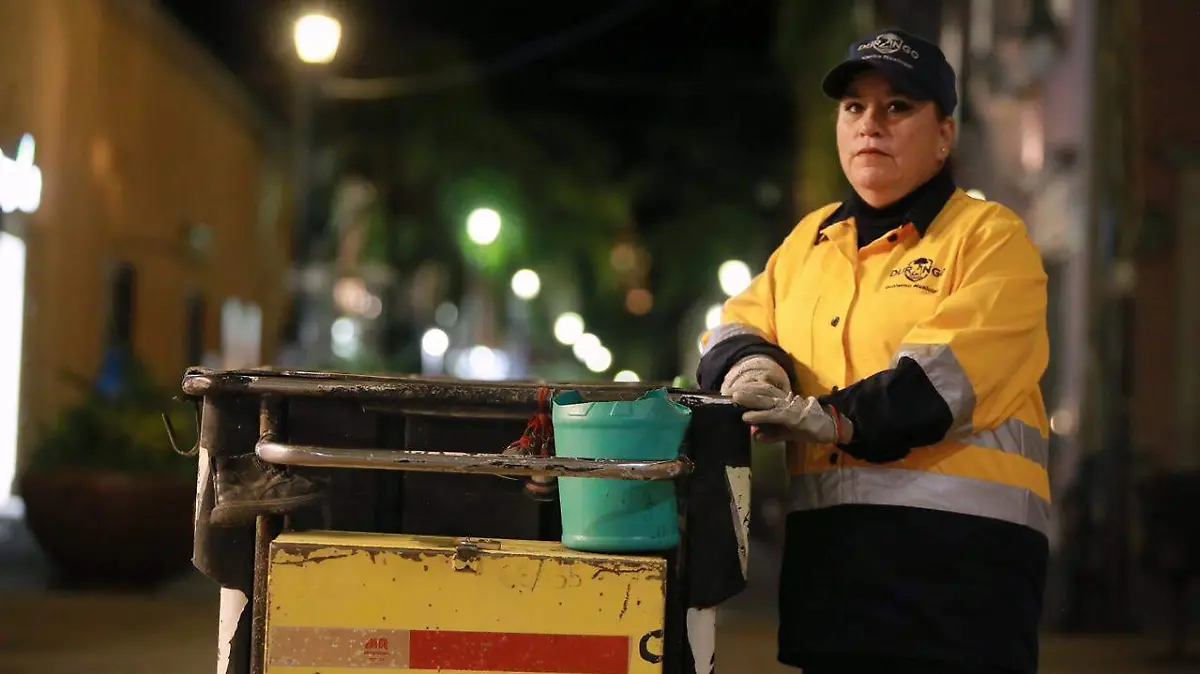 mujeres que trabajan de madrugada en el Centro