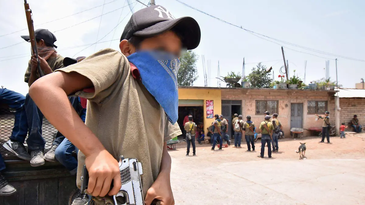 810324_Niños armados CRAC_web