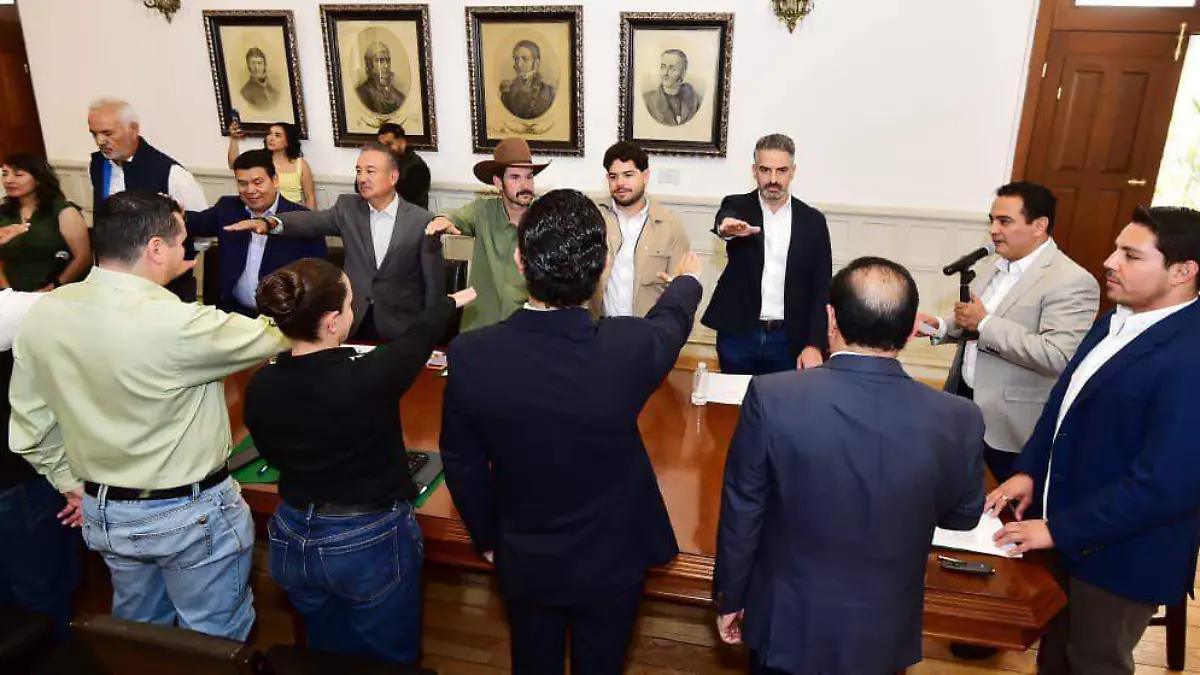Especialistas apoyarán en la recuperación de parques de Durango Toño Ochoa toma protesta a Concejo Consultivo 