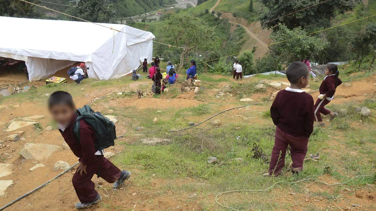 Con antenas satelitales llevarán internet a escuelas indígenas