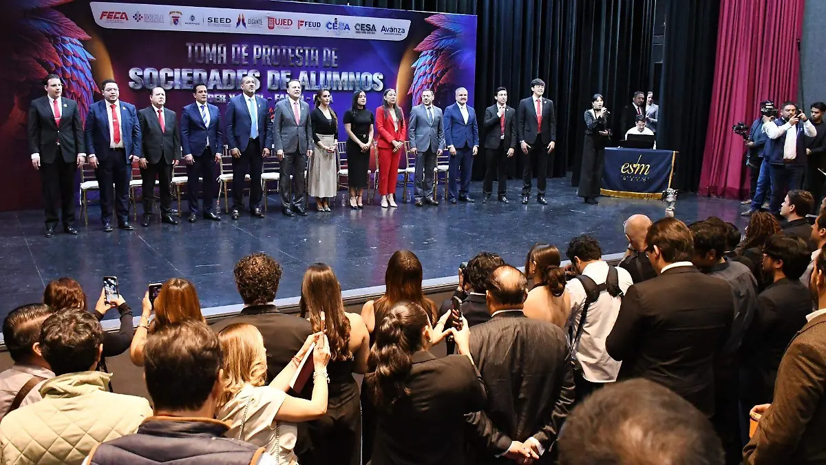 Rinden protesta nuevas dirigencias estudiantiles en la UJED