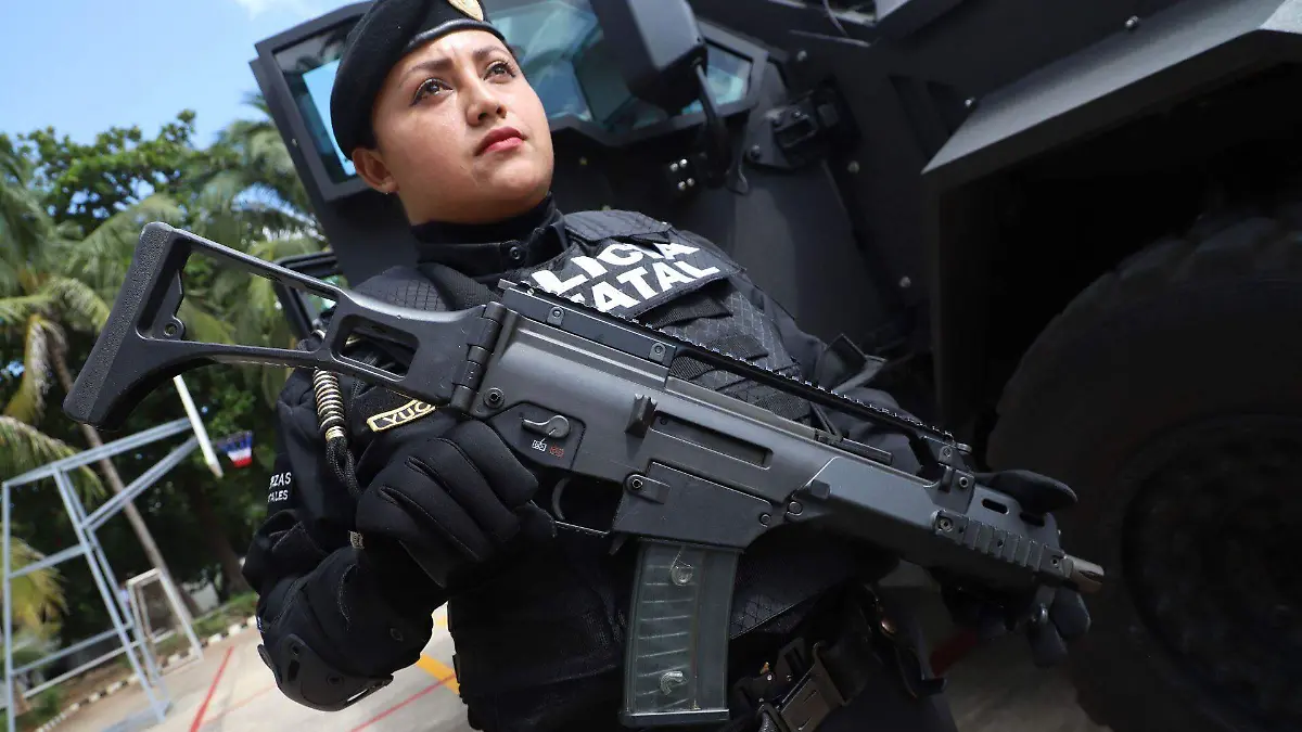 1004607_Yucatán Graduación Cadetes Policías_web