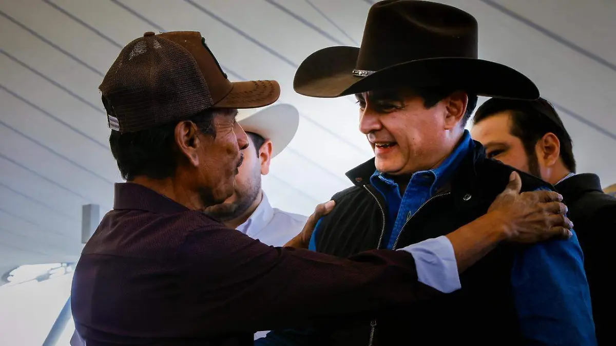 Aprueba Durango el trabajo de Toño Ochoa